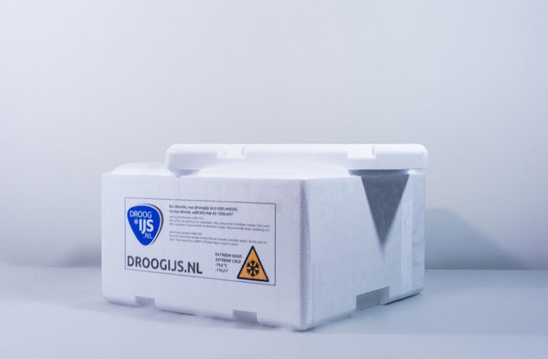 Droogijs bewaren, vervoeren en veilig gebruiken: alles wat bedrijven moeten weten